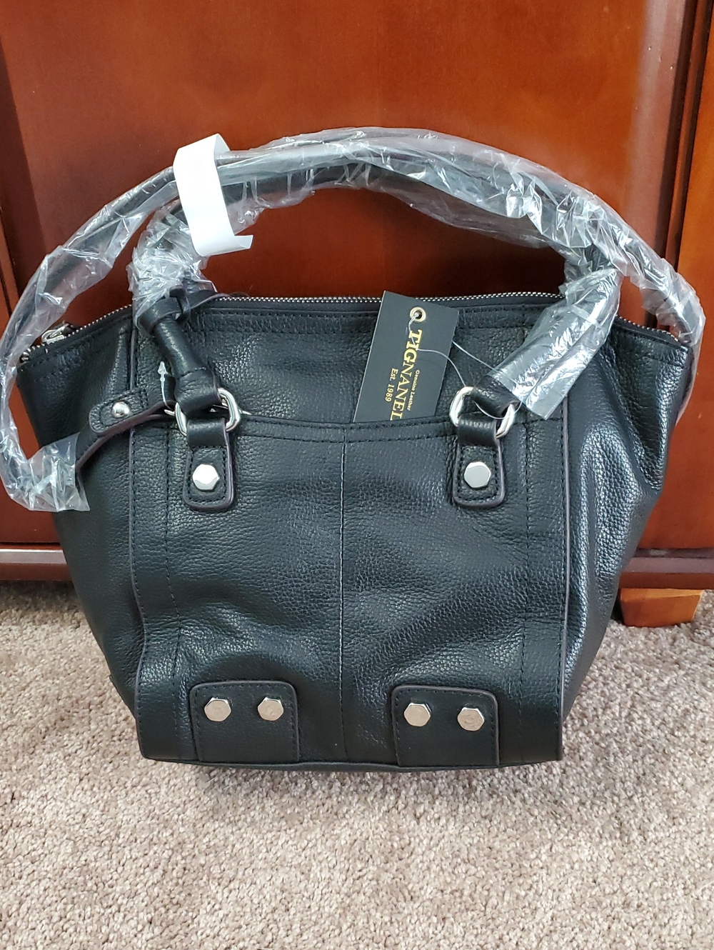 BRAND NEW!!  TIGNANELLO Genuine Leather Tote Bag - Black